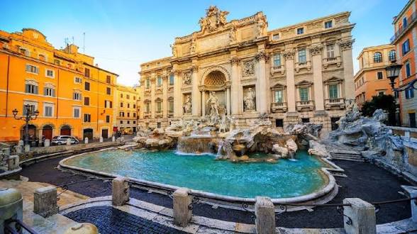10 Tujuan Wisata favorit di Italia
